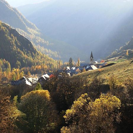 Studio Barcelonnette Ubaye, Provence Enchastrayes Eksteriør billede