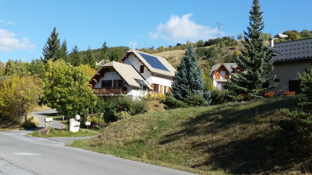 Studio Barcelonnette Ubaye, Provence Enchastrayes Eksteriør billede