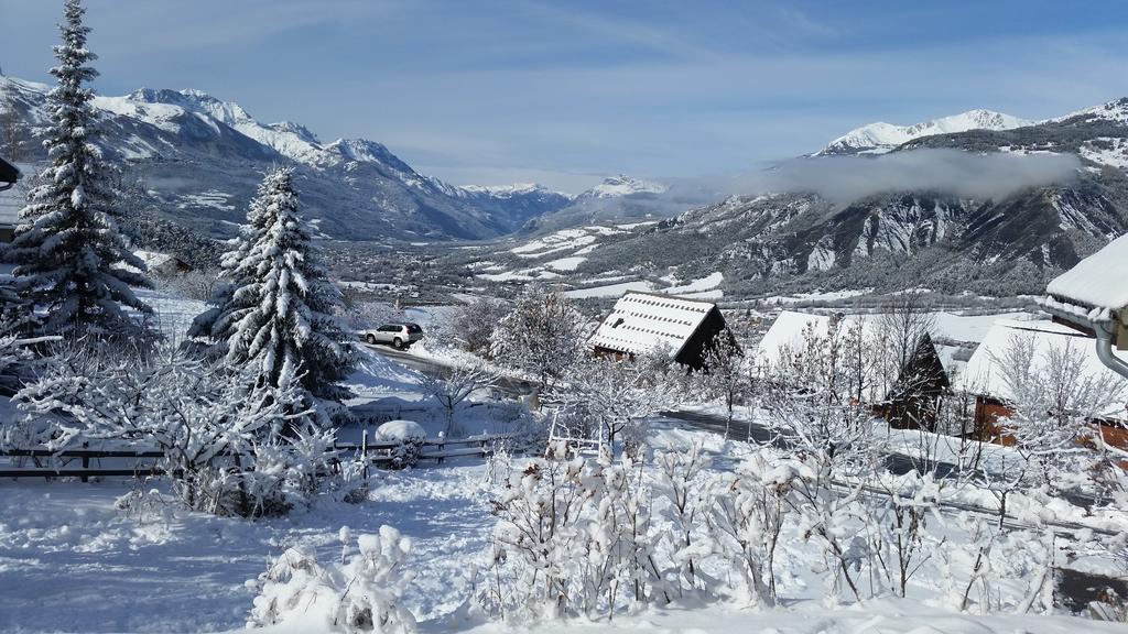 Studio Barcelonnette Ubaye, Provence Enchastrayes Eksteriør billede